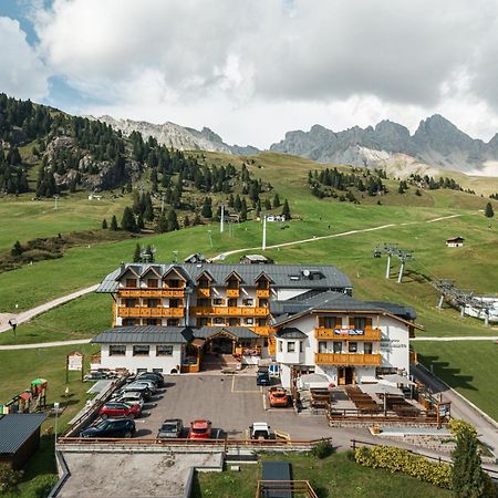 Hotel San Marco Col de San Pellegrino Extérieur photo